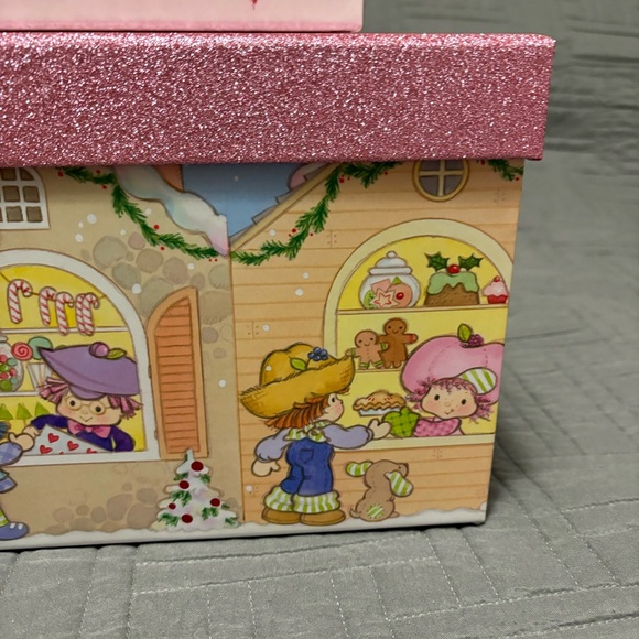 NEW 2025 Set Strawberry shortcake Gift / Storage Boxes - Picture 9 of 9